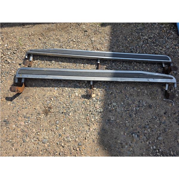 2 truck steps- 89"L