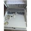 Image 4 : Whirl pool dishwasher- untested- looks new