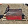 Image 1 : Approx 100 gallon Slip tank