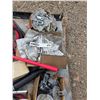 Image 5 : Pallet of various mechanical parts and pieces