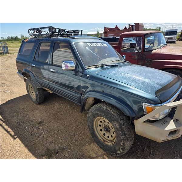 1995, TOYOTA  4 RUNNER 4x4 -#VIN- JT4VN36H7S0021422- as is