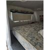 Image 15 : 1998, fifth wheel camper-#VIN-2TTRW2350WR980907- AS is