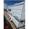 Image 4 : 1998, fifth wheel camper-#VIN-2TTRW2350WR980907- AS is