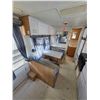 Image 9 : 1998, fifth wheel camper-#VIN-2TTRW2350WR980907- AS is