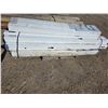 Image 5 : 3 vinyl fence panel kits- 6' by 8'- 10 posts