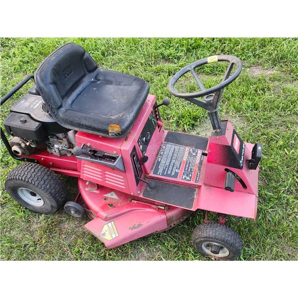 Toro Recycler mower - 32" cut - has compression