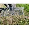 Image 1 : cast iron garden décor - 48"x16"