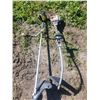Image 1 : 2 whipper snippers - John Deere, Husqvarna - for parts or repair