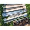 Image 2 : gas baseboard heaters
