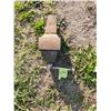 Image 3 : bench vise - jaw 4-1/2" wide