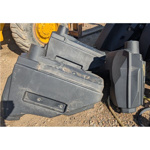 3 Medium plastic tanks for water or chemical
