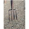 Image 3 : Spade, pick axe and garden fork