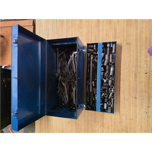 Tools chest with wrenches and socket set