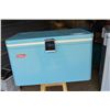 Image 1 : Vintage Metal Cooler