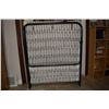 Image 1 : Fold-Up Cot