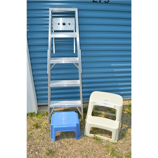 Step-Ladder, 2 Step Stools