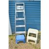 Image 1 : Step-Ladder, 2 Step Stools