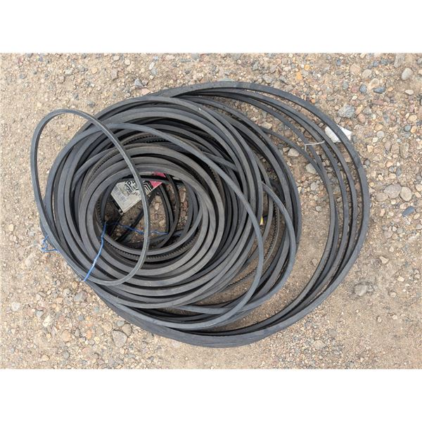 bundle of belts, new, many lengths