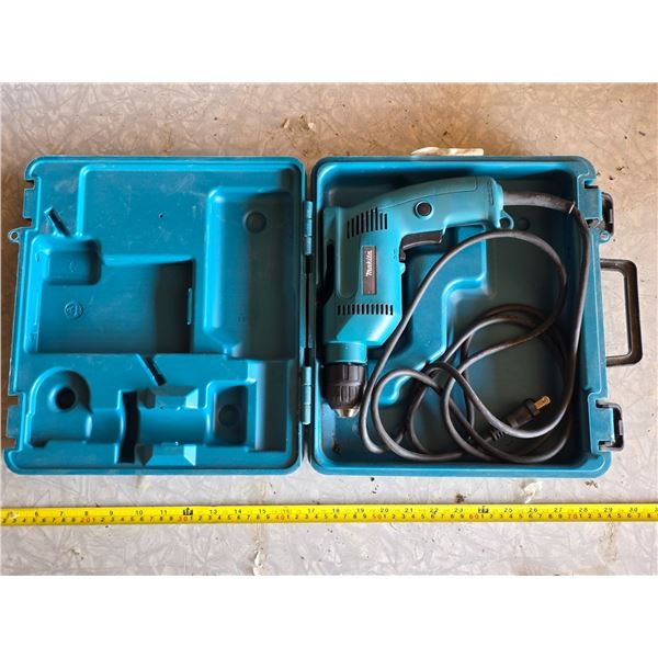 Makita corded hand drill and case- untested