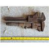Image 1 : 2 antique wrenches