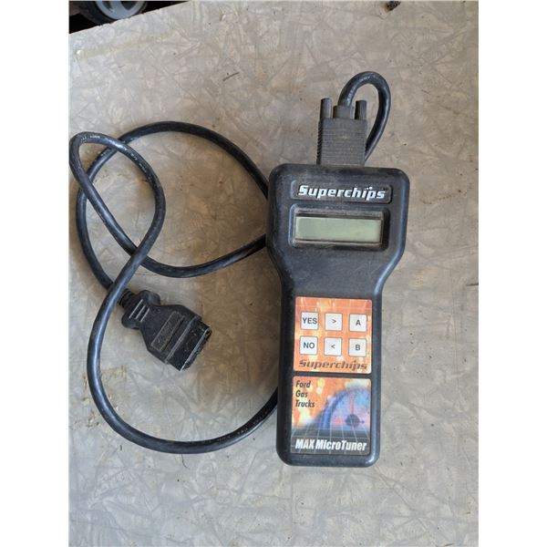 "Superchips" tuner for 2004 fords