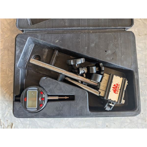 "MAC Tools" digital indicator set
