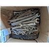 Image 1 : Box of wrenches