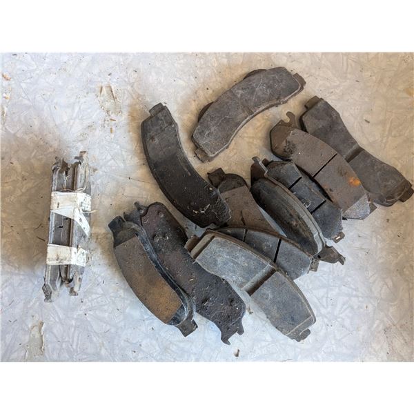 Mixed brake pads, newand used
