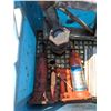 Image 3 : mixed car jacks with extra hitch ball