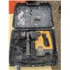 Image 1 : Dewalt - Corded rotary hammer/hammer drill with plastic case, tested-works