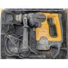 Image 2 : Dewalt - Corded rotary hammer/hammer drill with plastic case, tested-works