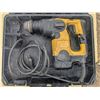 Image 2 : Dewalt - Corded rotary hammer/hammer drill with plastic case, tested-works