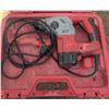 Image 2 : Milwaukee - Corded rotary hammer/hammer drill, with plastic case, Tested-works