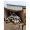 Image 3 : mixed fluorescent lights, T8, open boxes, new and used