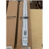 Image 2 : 2'- 50W bulbs, 3 boxes
