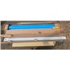 Image 2 : 2- 4' LED lights