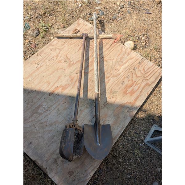 Post hole digger and spade shovel