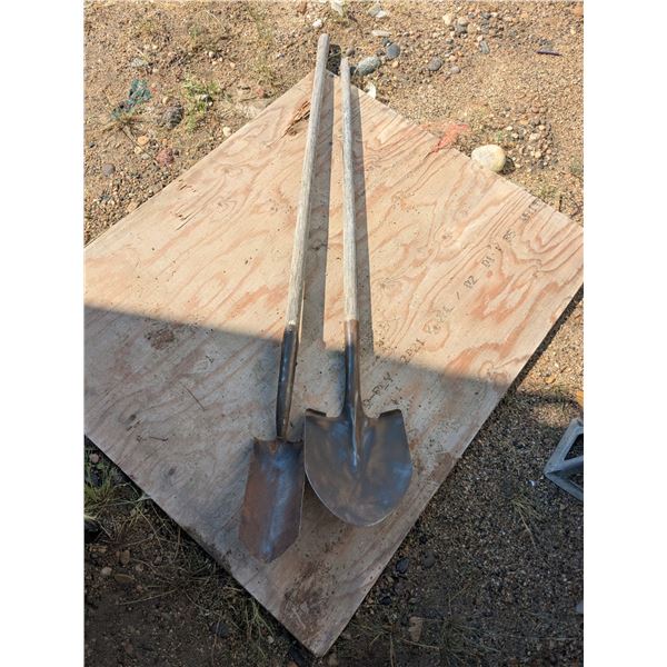 Trench shovel and spade