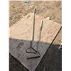 Image 1 : grass whip and weed scraper