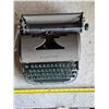 Image 1 : Vintage remington type writer
