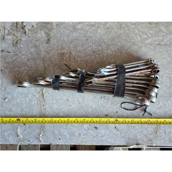 Set of westward wrenches- 3/8- 1 and 1/4"