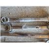 Image 3 : 1 and 5/16- 2" wrenches