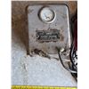 Image 2 : 2 vintage battery chargers- untested