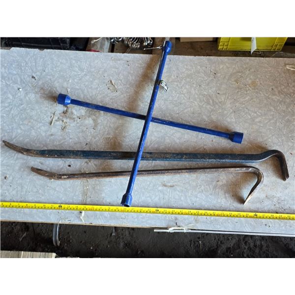 Pry bars and tire iron