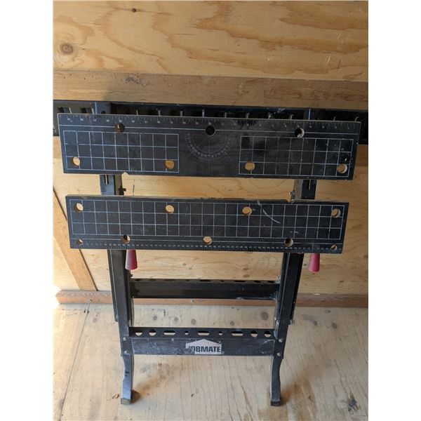 Folding workbench/vise