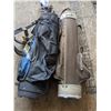 Image 1 : 2 golf bags with clubs
