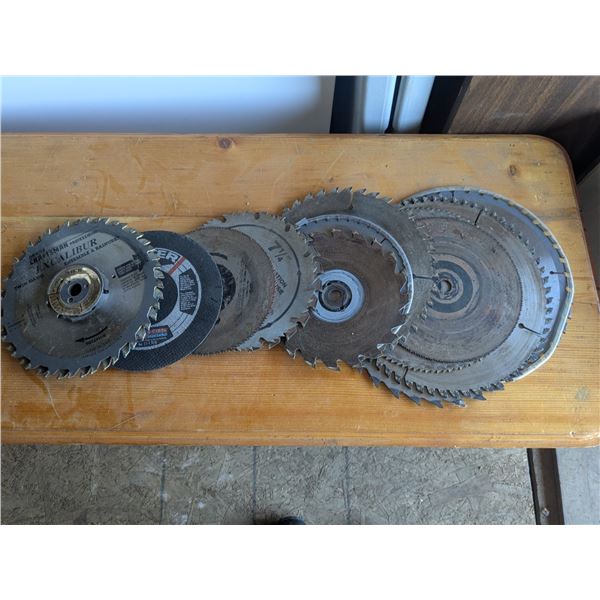 Sawblades, mixed size and type