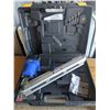 Image 1 : Air nailer, in plastic case