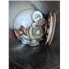 Image 2 : Pail of assorted pulleys +