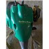 Image 2 : "Weed Eater MAX" whipper snipper, 25cc, good compression